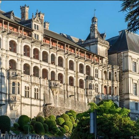 Appartement Haut Standing Proche Du Centre Ville, Vue Sur La Cathedrale Saint Louis Blois Exterior foto